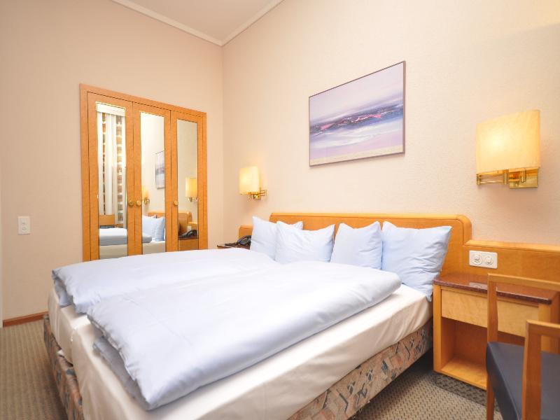 Hotel Baeren Am Bundesplatz Берн Экстерьер фото